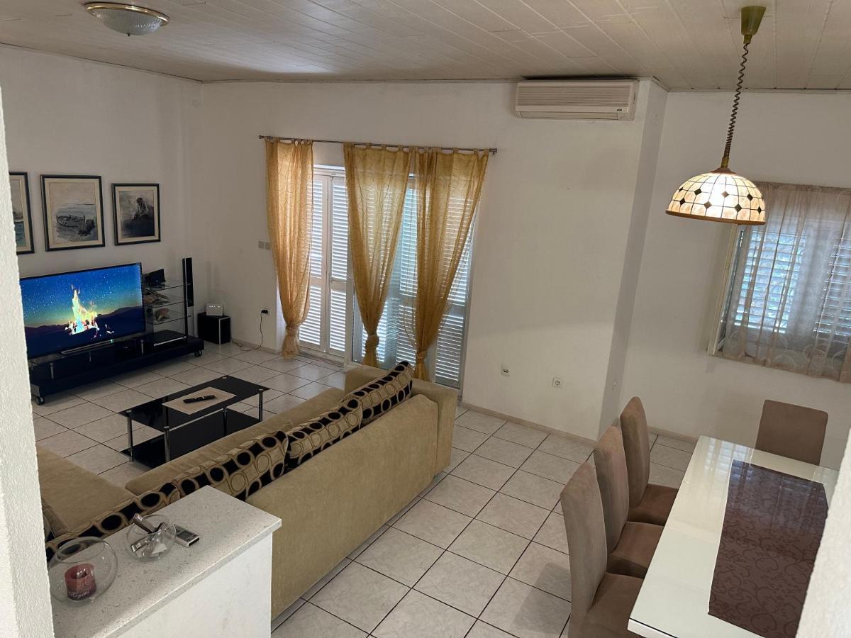Apartment Jelic Duće Eksteriør bilde